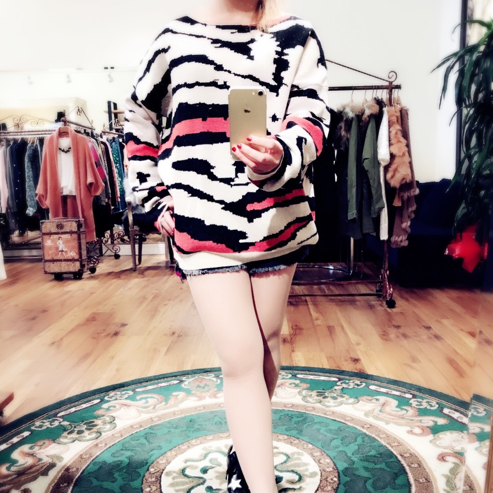 Colorful design Sweater